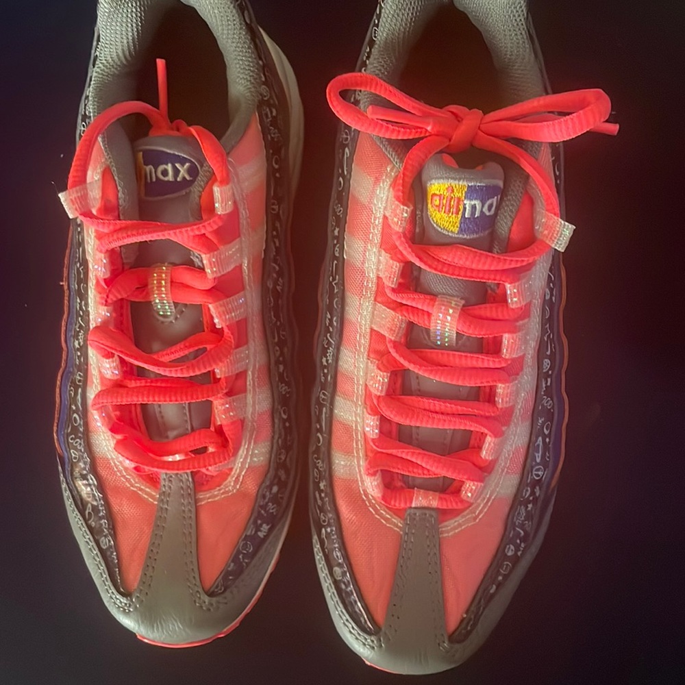 Girls air max sneakers worn once